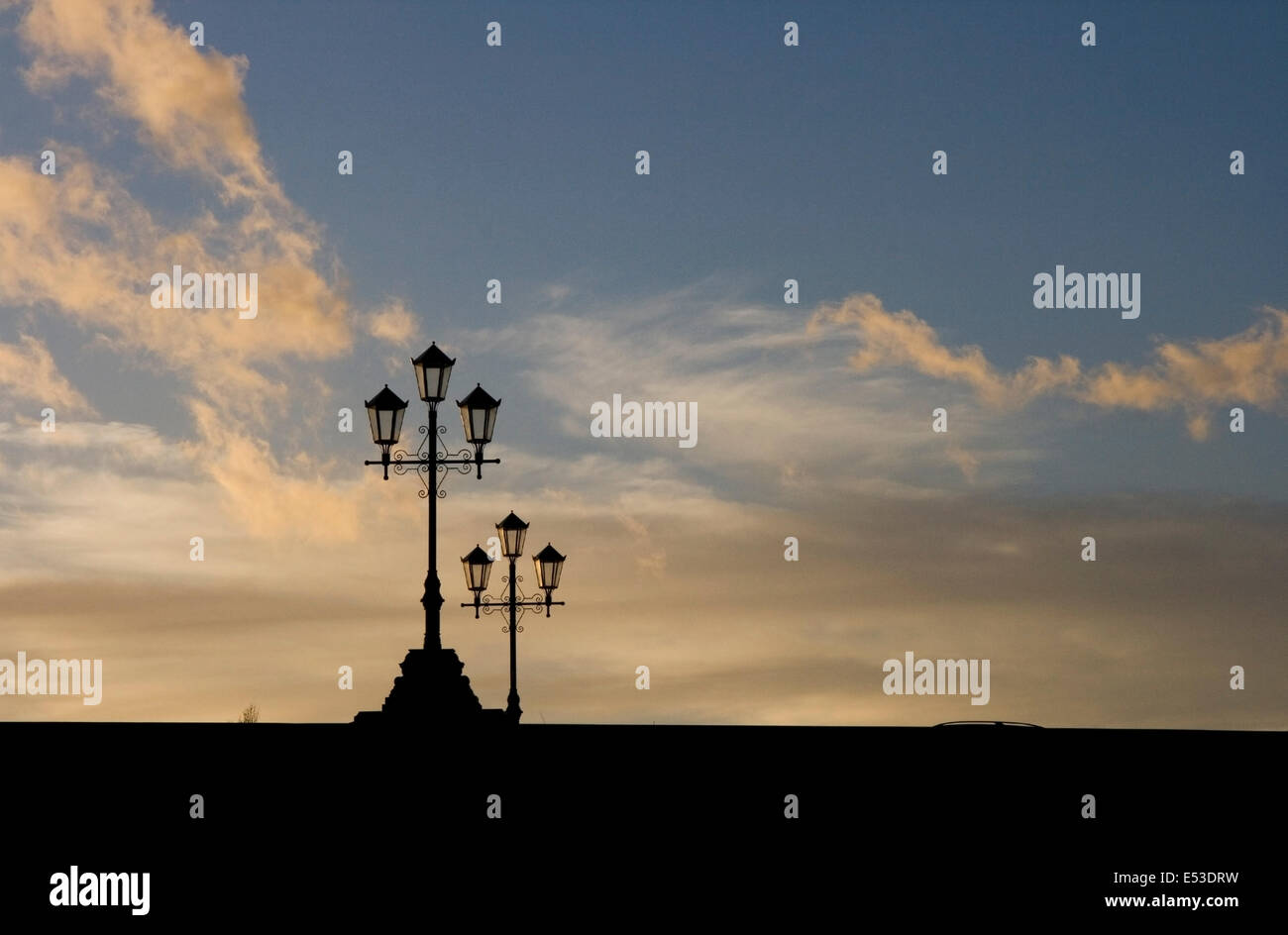Color silhouette lights hi-res stock photography and images - Alamy