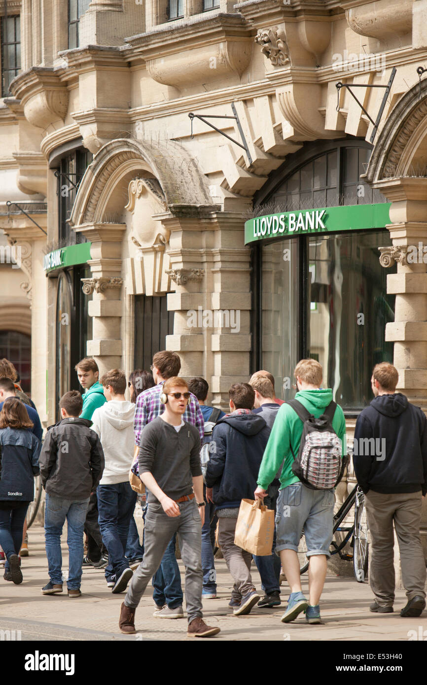 High street branch of Lloyds Bank, Oxford, England, UK Stock Photo
