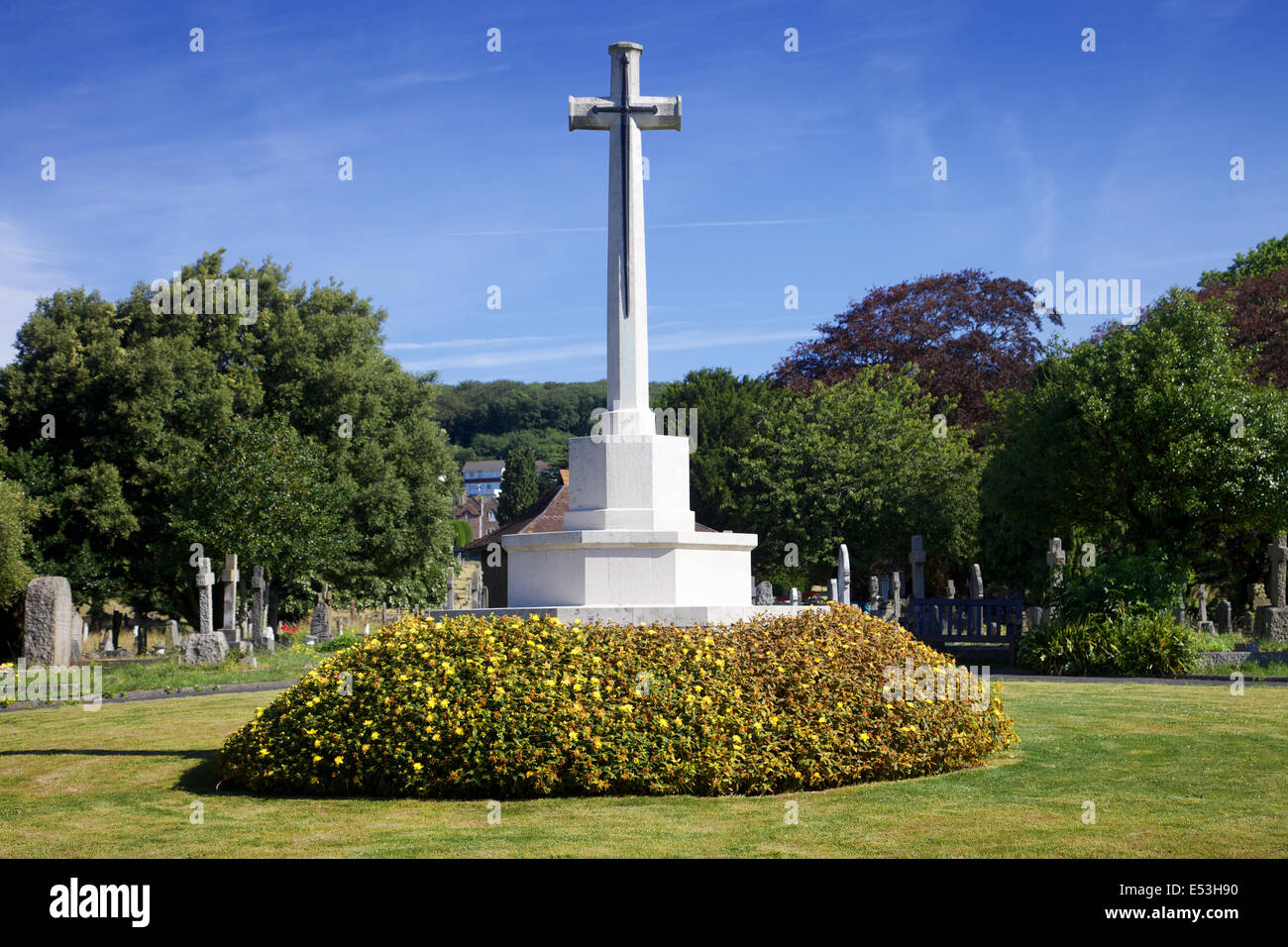 The cross of sacrifice for soldiers who died in the 1st world war in Europe.  Weston Super Mare, England Stock Photo