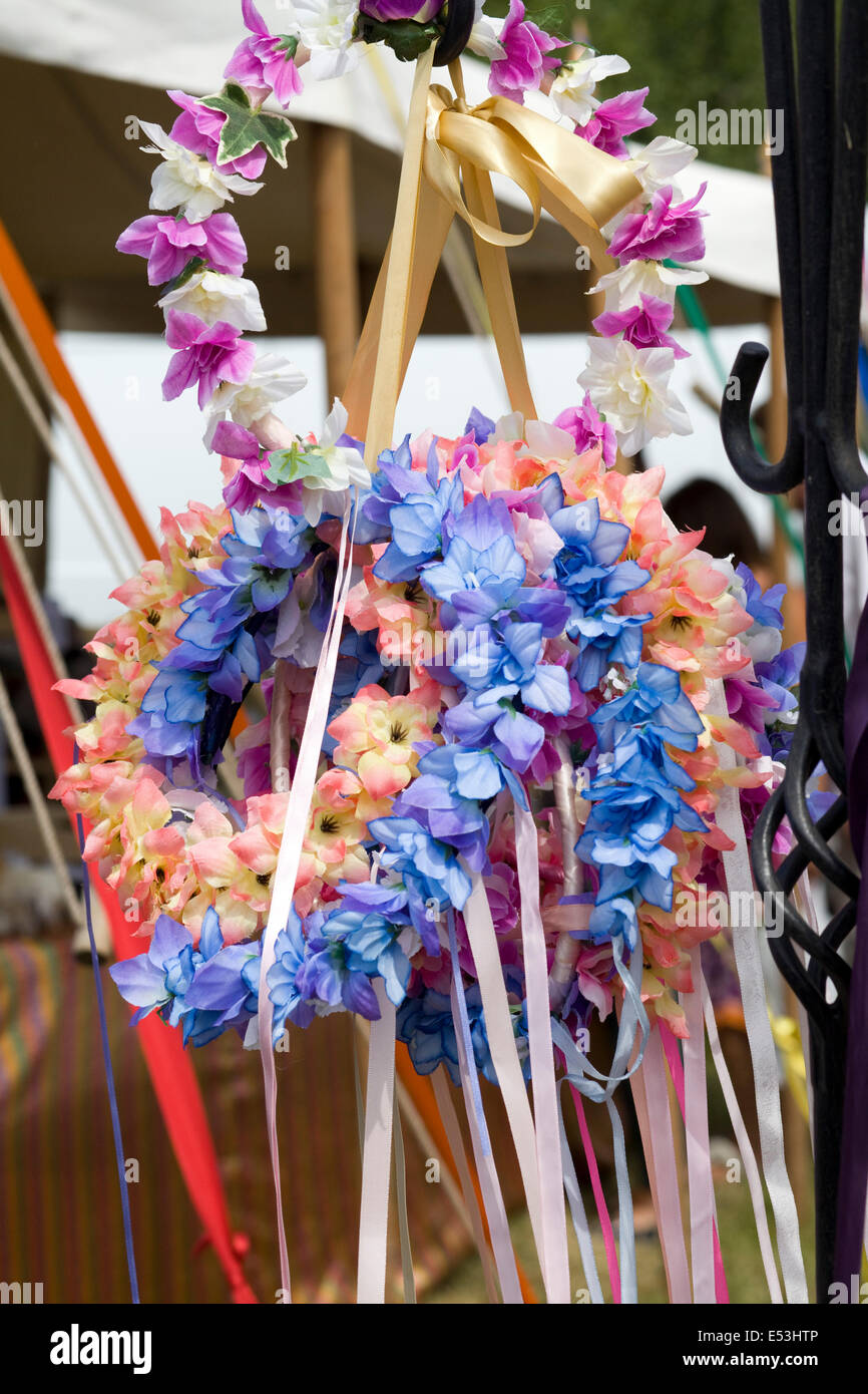Headdress medieval hires stock photography and images Alamy