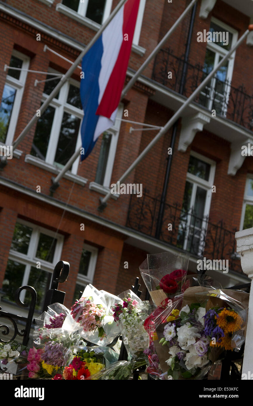 London UK. 19th July 2014. Floral tributes are placed outside the Dutch