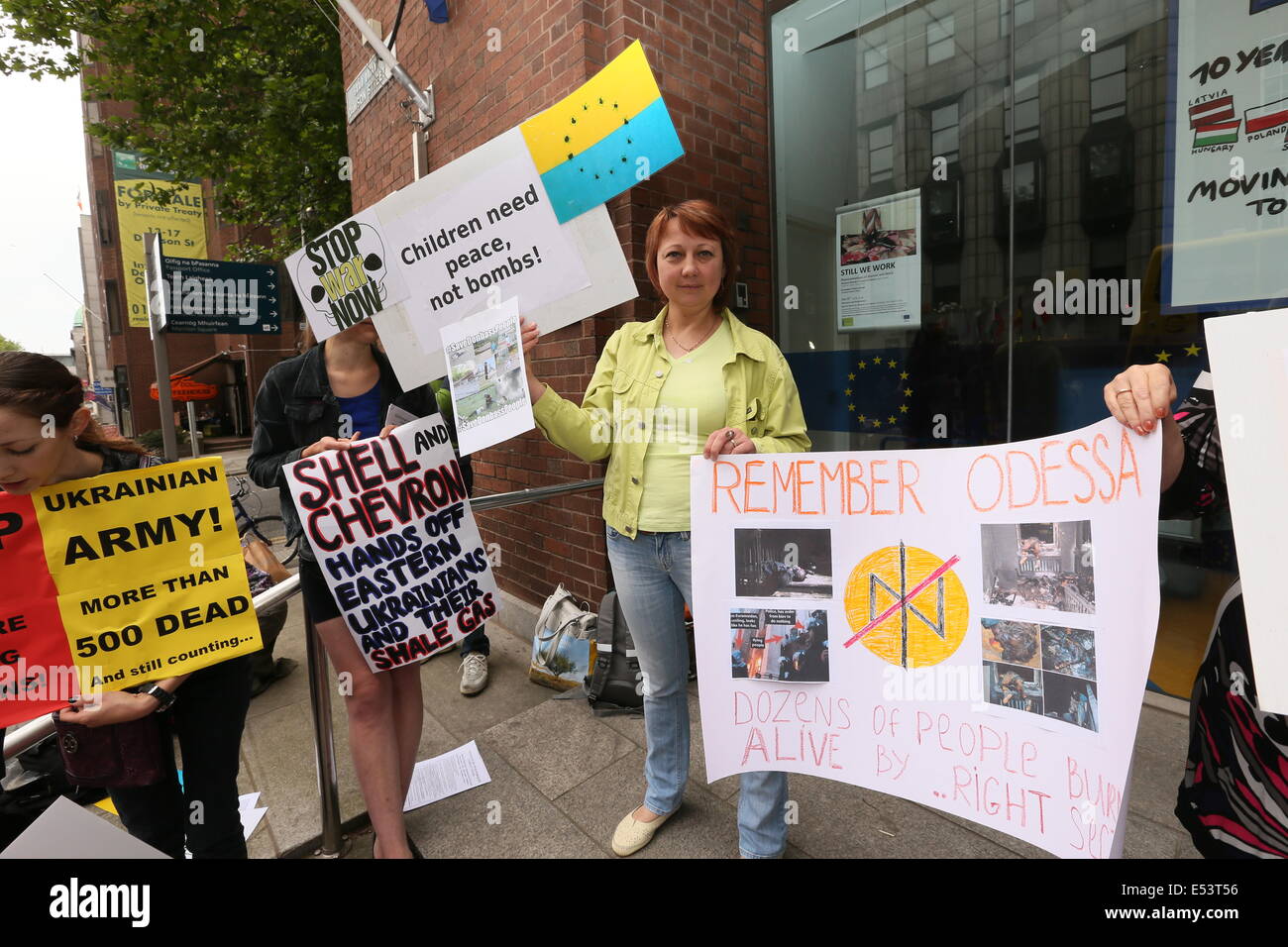 Image from the AntiFascist Resistance protest at the European Union House on Dawson Street in