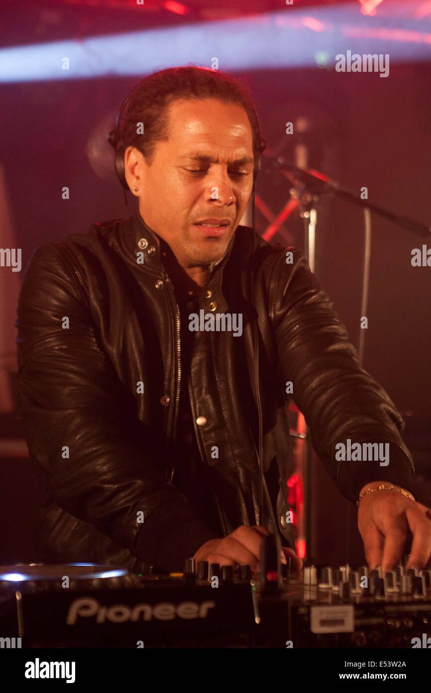 Roni hires stock photography and images Alamy