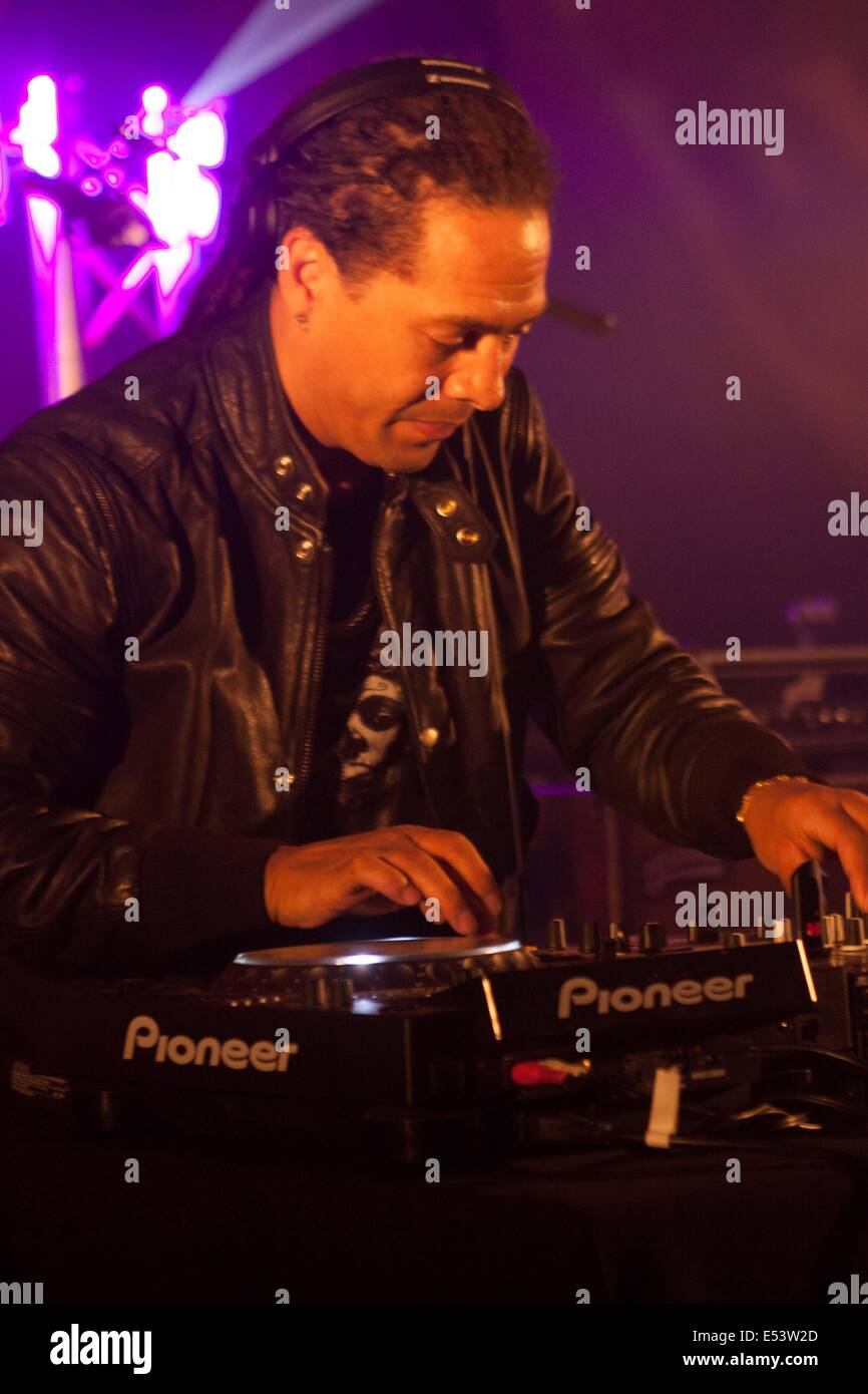 Drum and Bass DJ / Producer Roni Size performing a DJ set at Guilfest