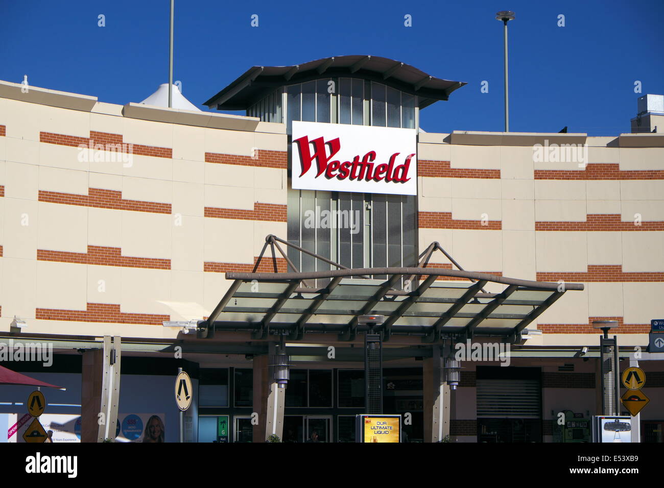 the Westfield owned and managed warringah mall shopping mall/centre on