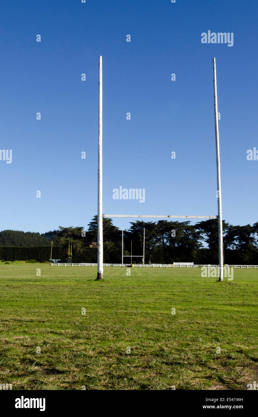 Rugby Union Goal Post High Resolution Stock Photography and Images Alamy