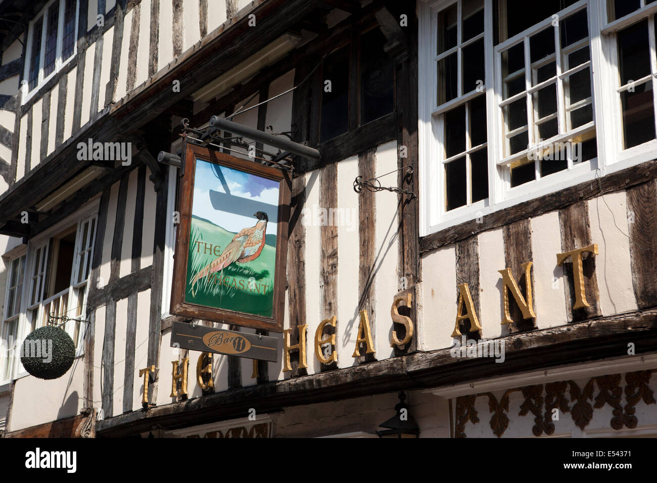 UK, England, Worcestershire, Worcester, New Street, The Pheasant, C16th