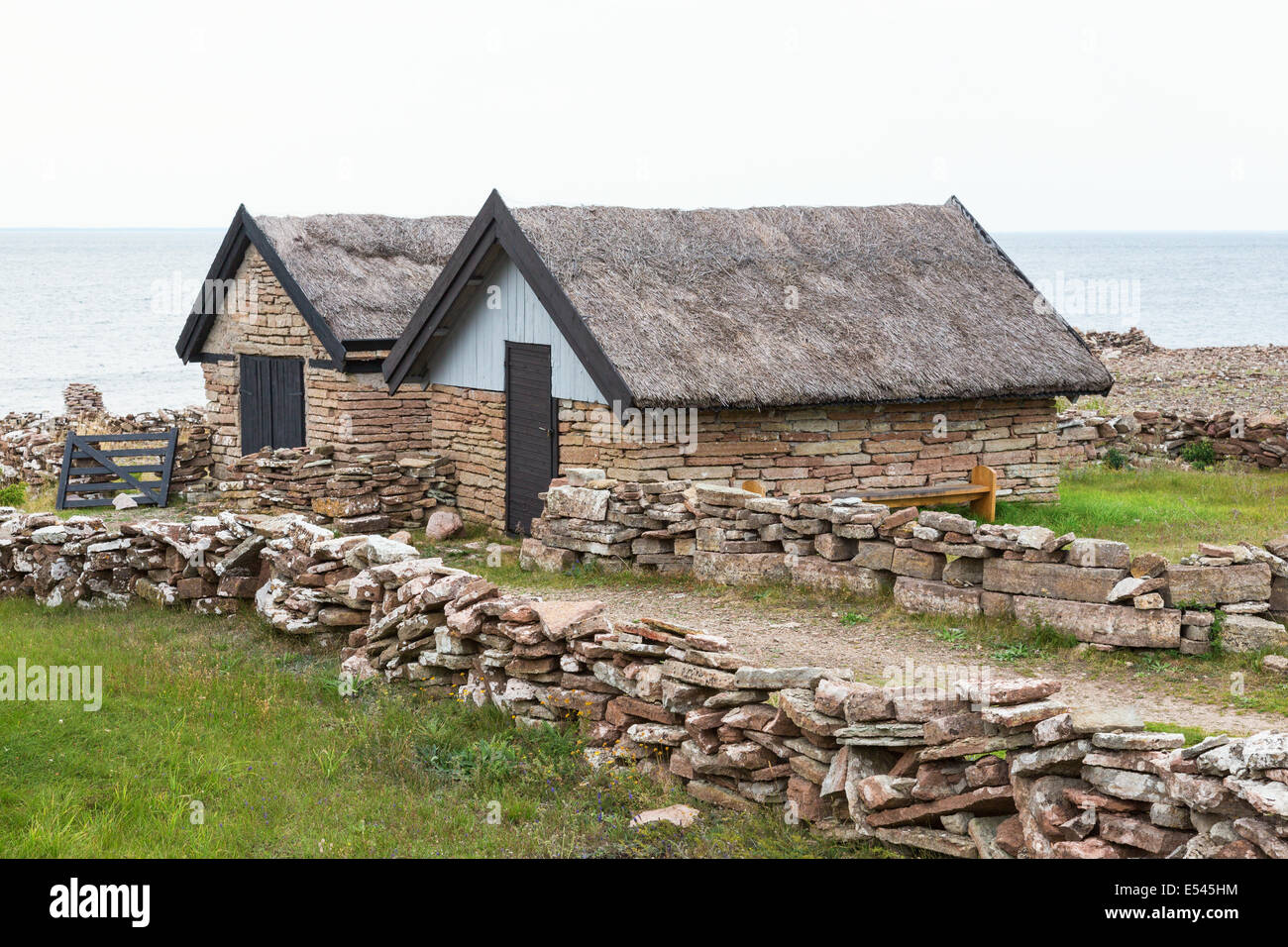 Old Cottages Of Stone By The Sea Stock Photo 72006976 Alamy