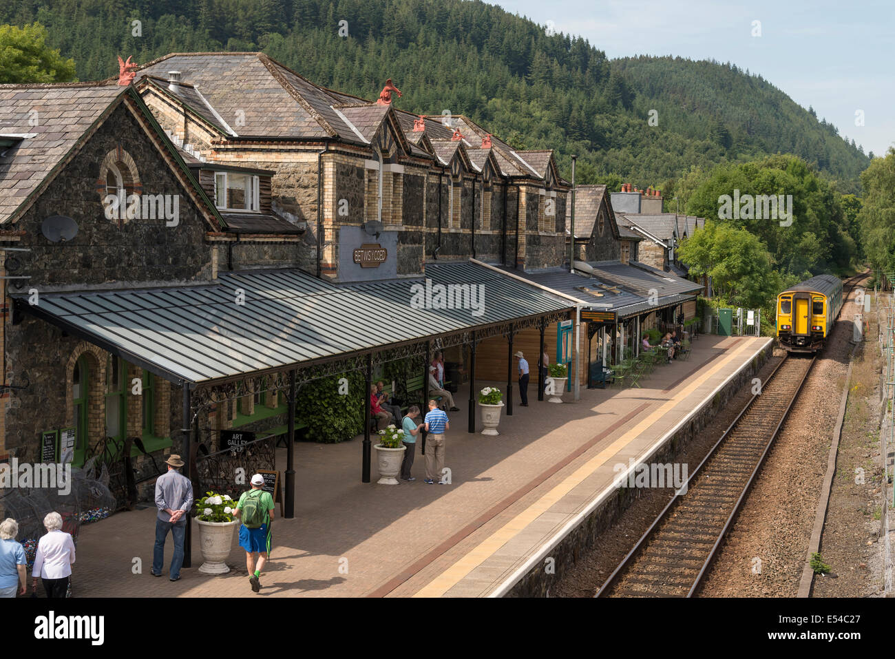 Betws-Y-Coed railway station in North Wales with an Arriva Class 150 diesel sprinter DMU. Stock Photo
