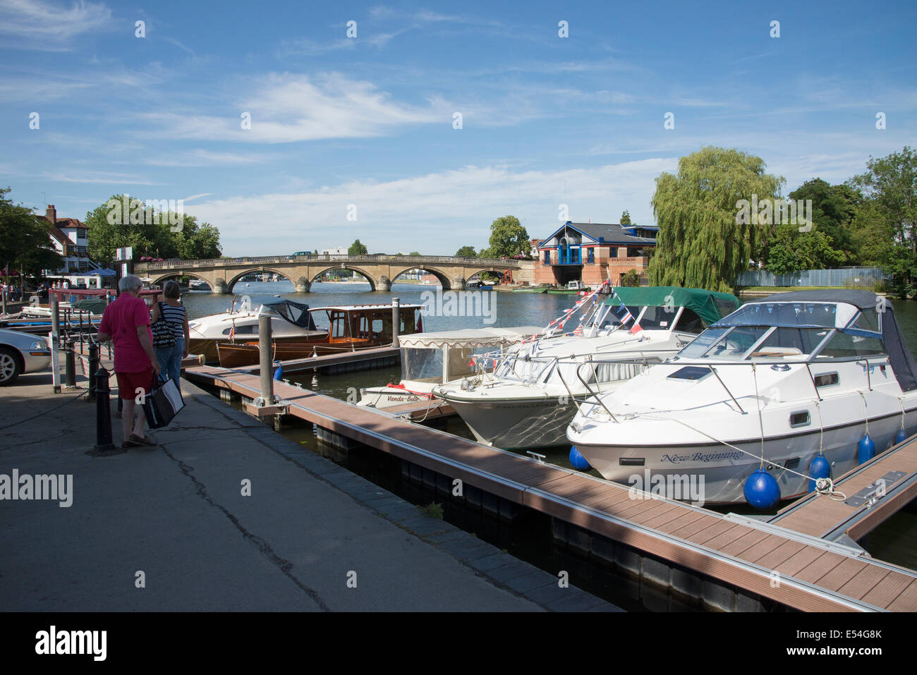 River Thames at Henley on Thames Oxfordshire UK Boat hire Stock Photo