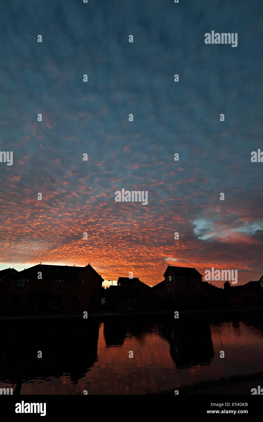 Tiverdale black country new housing estate tipton Dudley port canal