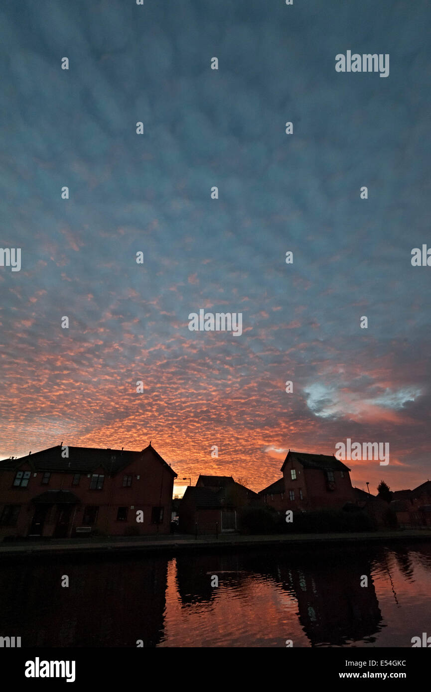 Tiverdale black country new housing estate tipton Dudley port canal