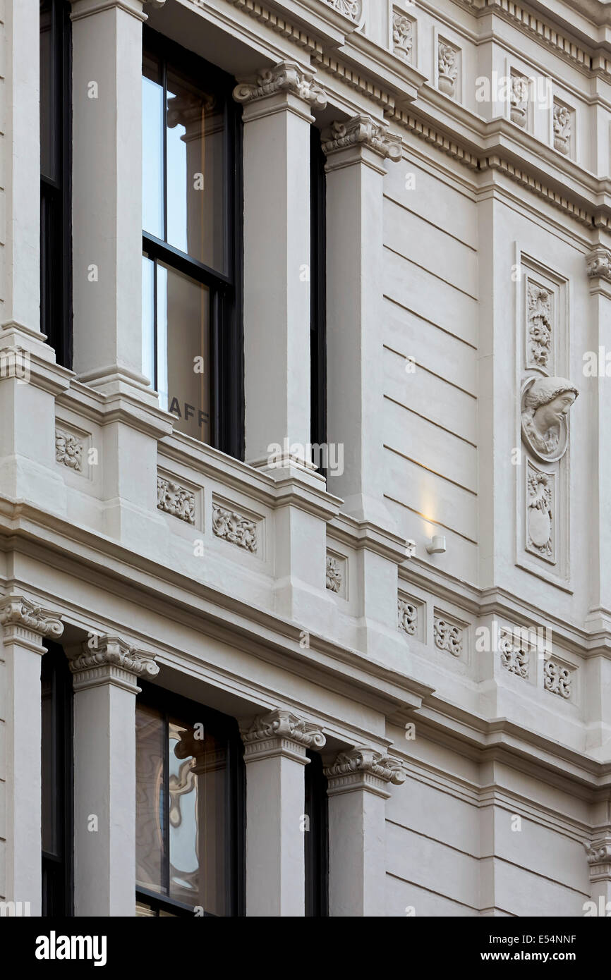 135 New Bond Street Belstaff London United Kingdom Architect John McAslan & Partners 2014 Detailed Beaux-Arts facade. Stock Photo