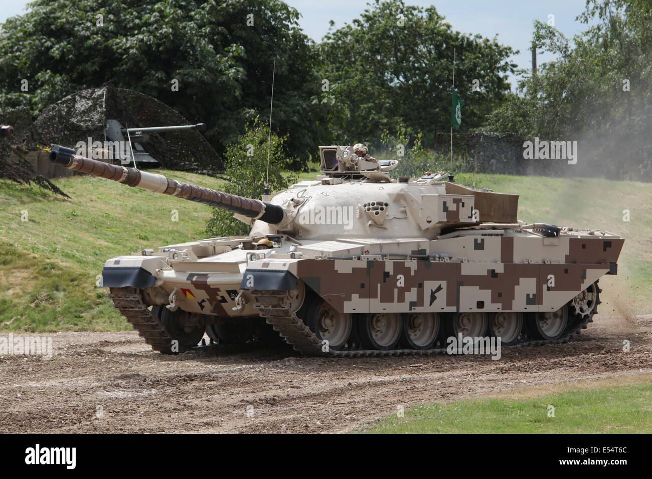 Khalid chieftain tank hires stock photography and images Alamy
