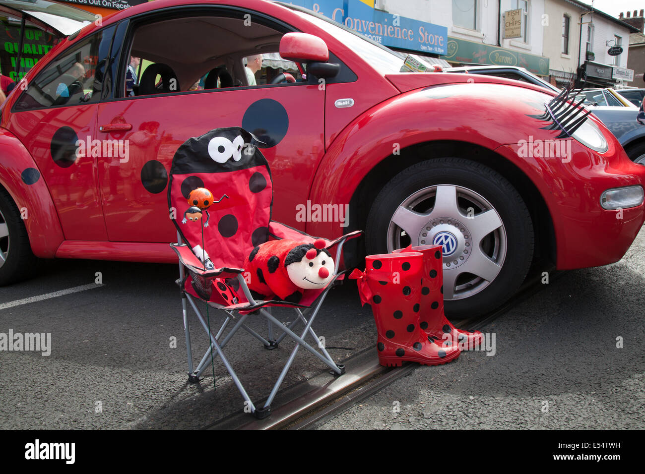 2000 Red Vw Beetle