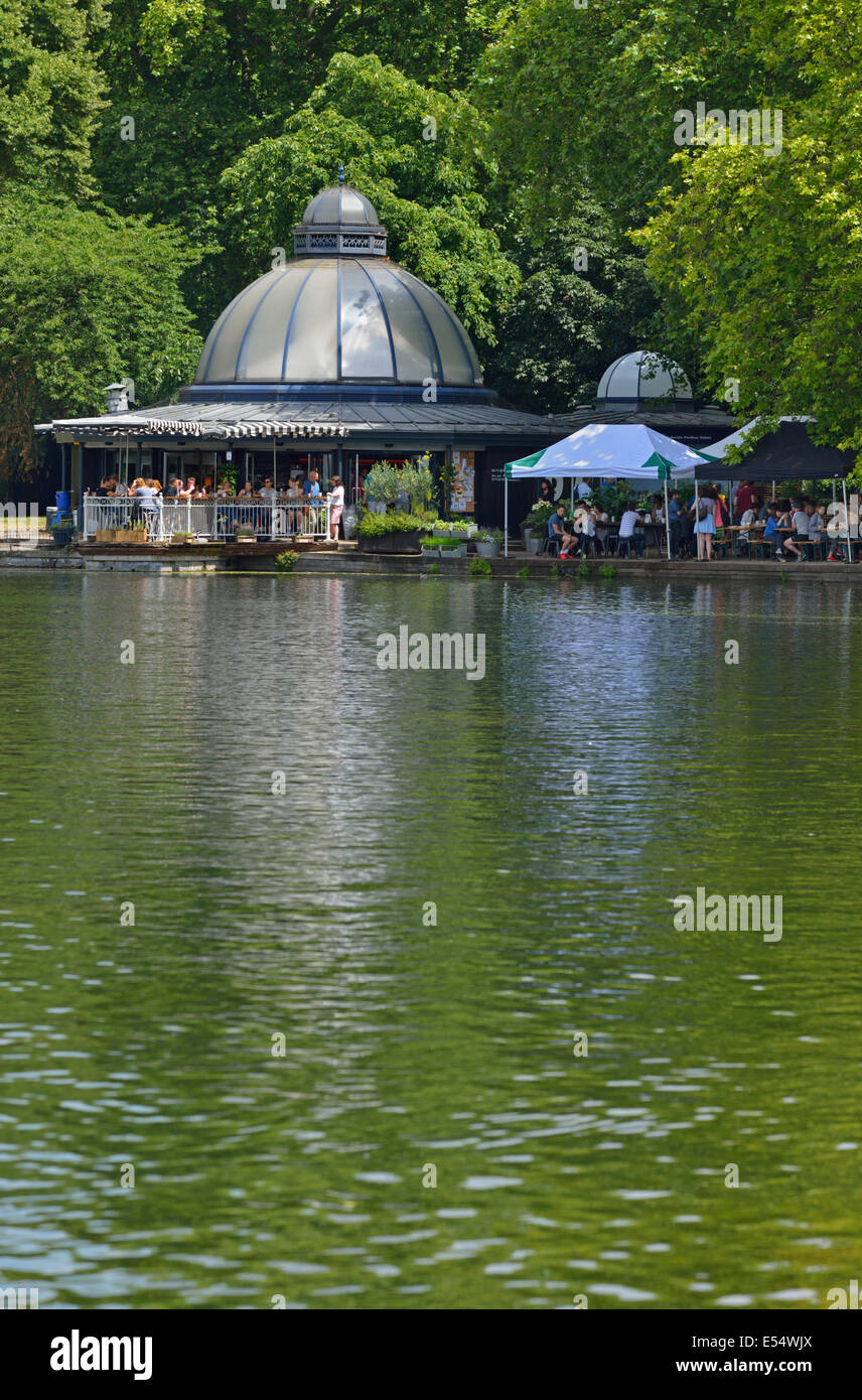 The Lakeside Pavilion Cafe, Victoria Park lake, East London , United Kingdom Stock Photo