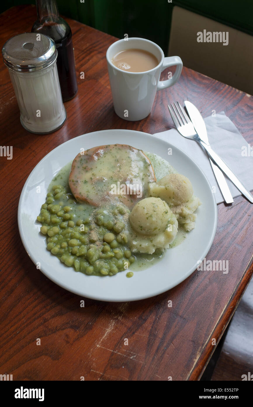 Pie Mash and Peas at Goddards Pie and Mash Shop Greenwich London Stock
