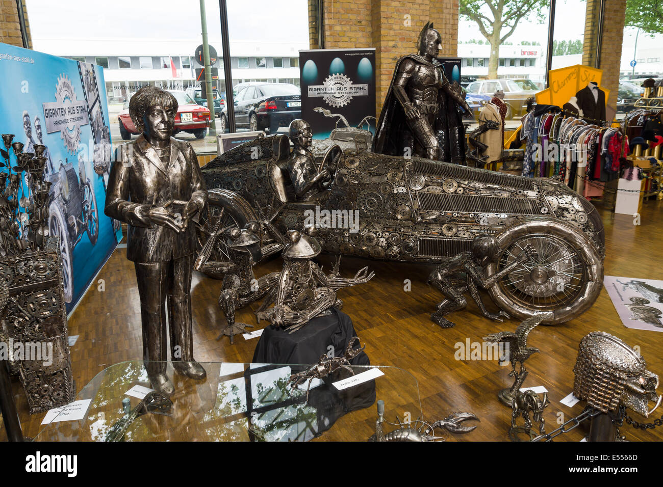 Sculptures made of metal (Mercedes Benz W25, frog, Gollum, Angela Merkel), hand-made of metal, the firm Giganten aus Stahl Stock Photo