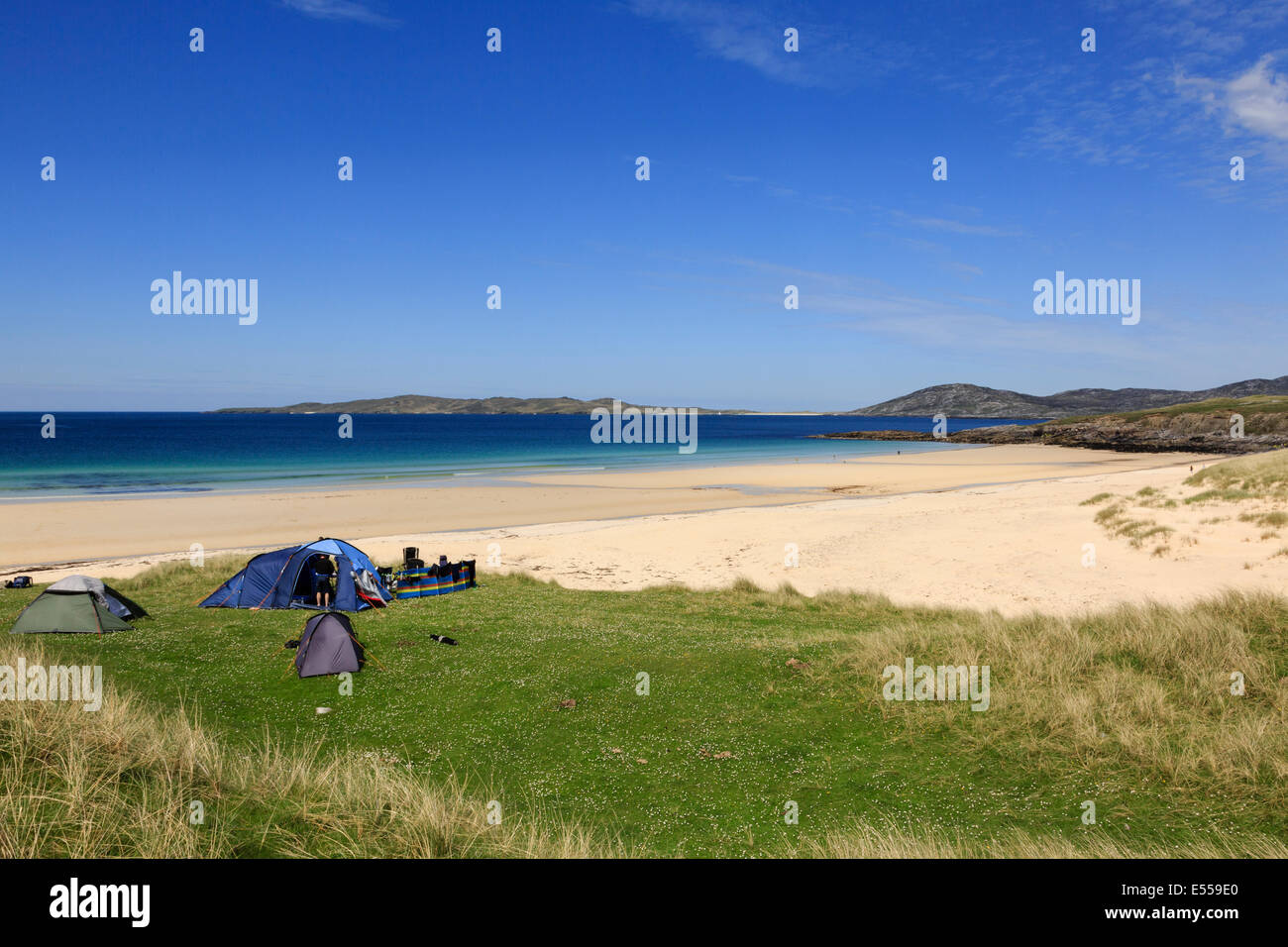 Some People Wild Camping Beside Traigh Lar Beach With View To Taransay Horgabost Isle Of Harris Outer Hebrides Western Isles Scotland Uk Britain Stock Photo Alamy