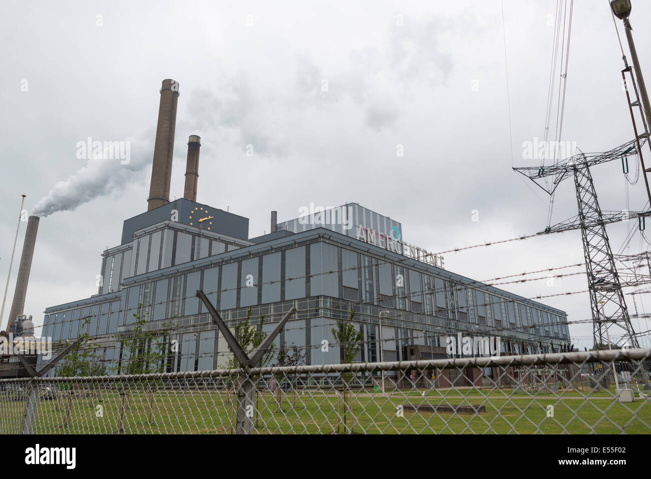 Amercentrale, coal-fired power plant station owned by Essent in Geertruidenberg in the Netherlands Stock Photo
