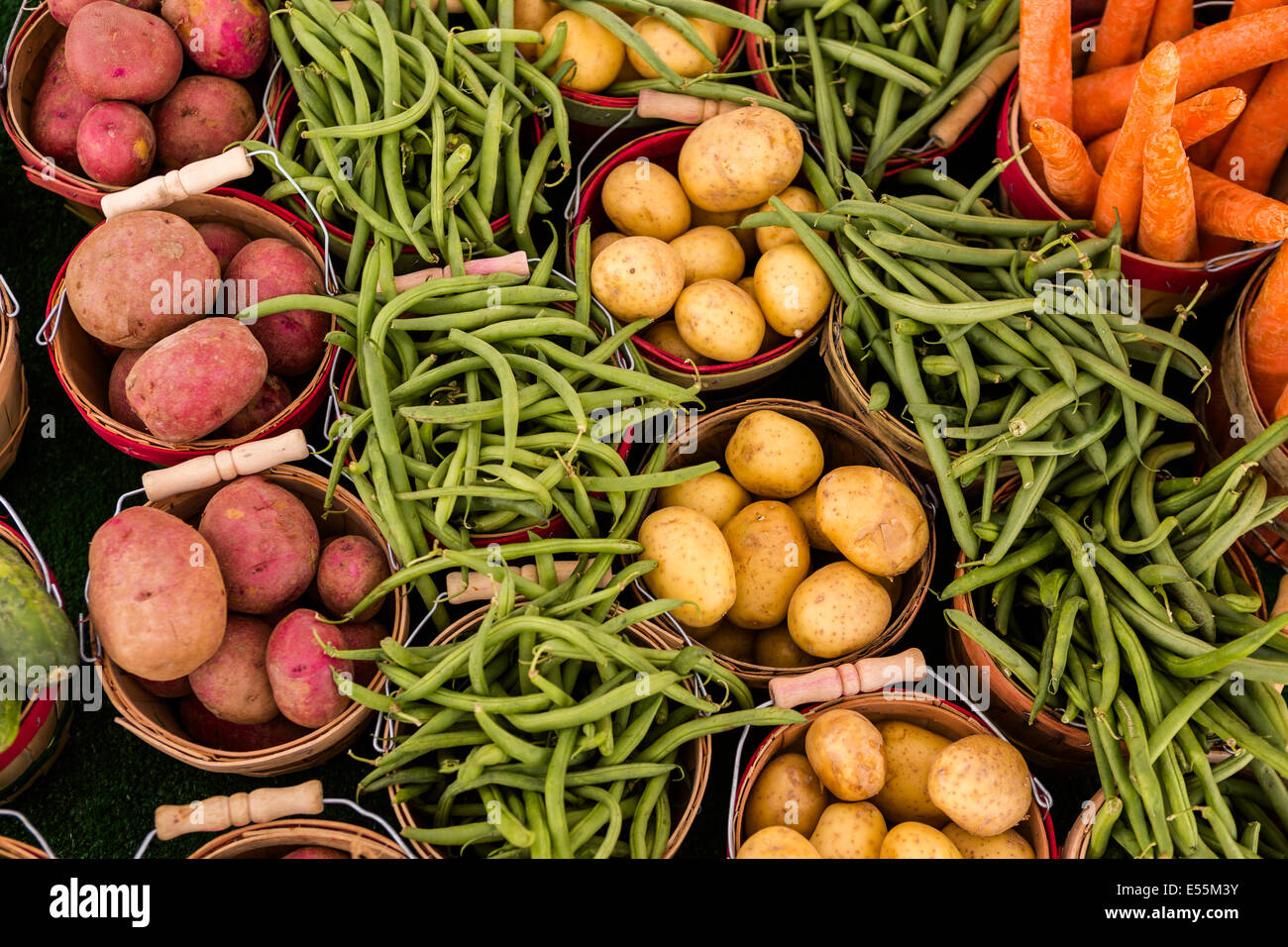 Fresh organic produce on sale at the local farmers market Stock Photo ...
