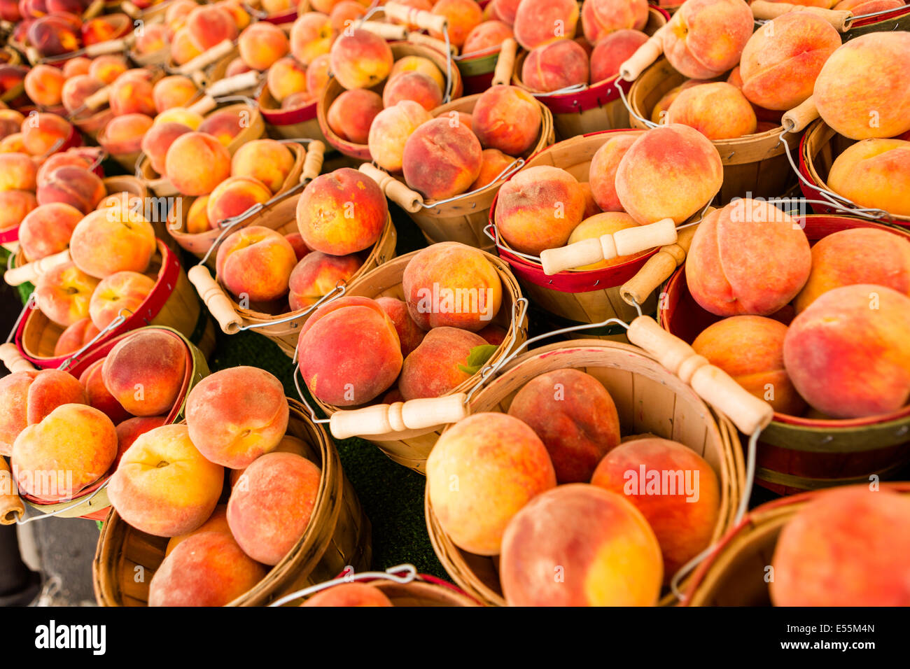 Fresh organic produce on sale at the local farmers market Stock Photo ...