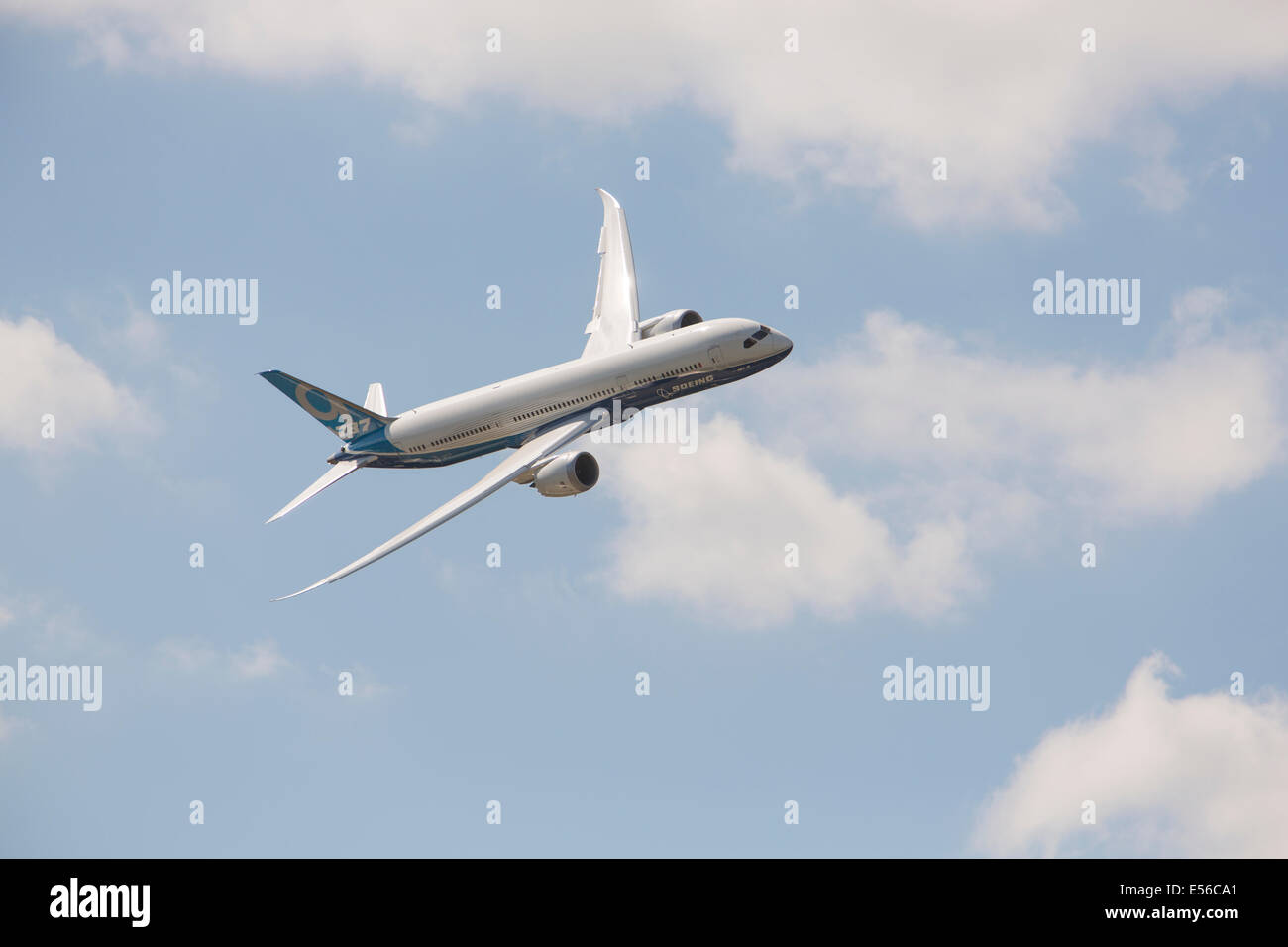 Boeing 787-9 AT FARNBOROUGH AIR SHOW 2014 Stock Photo