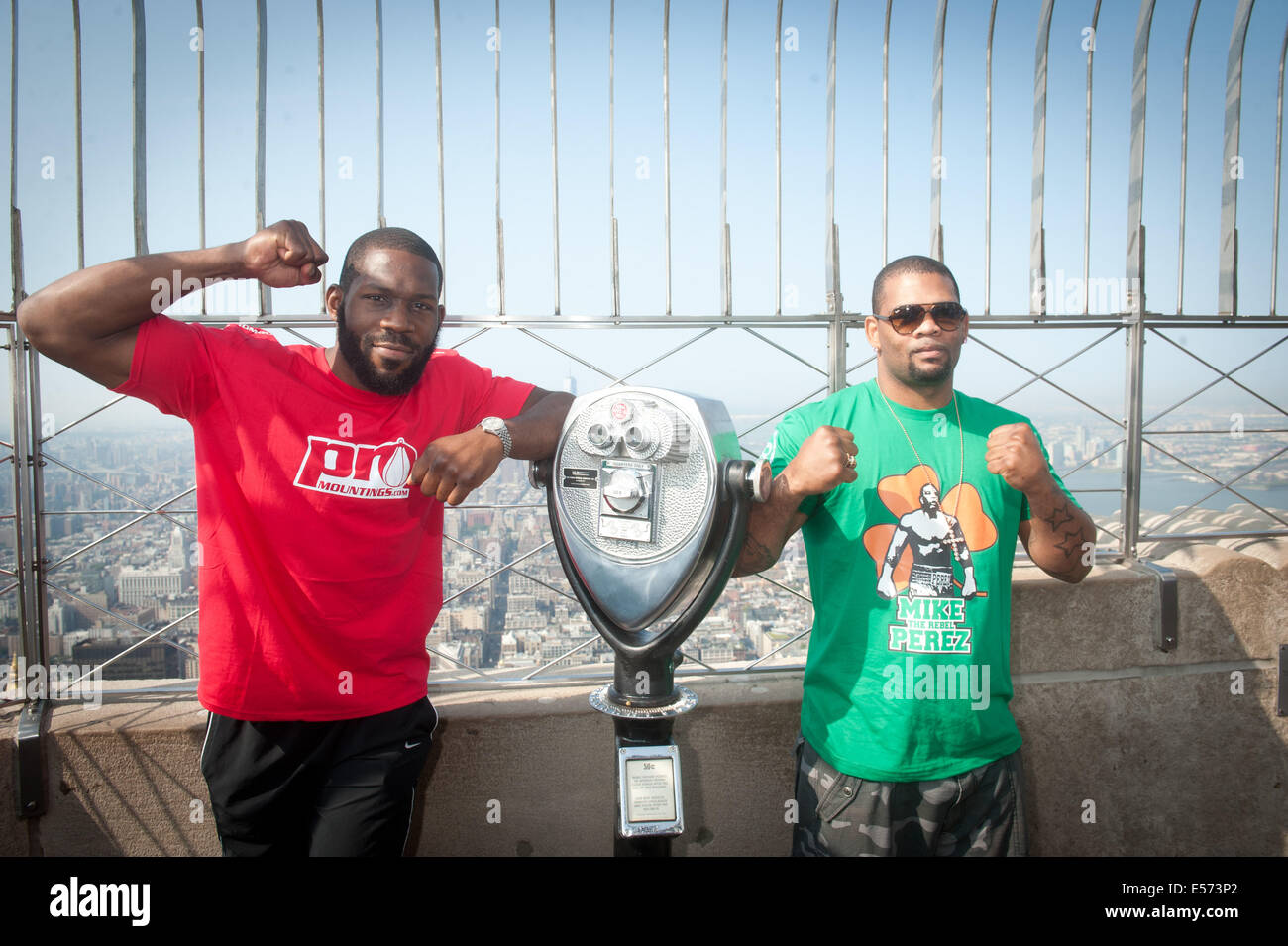 Heavyweight boxers hires stock photography and images Alamy