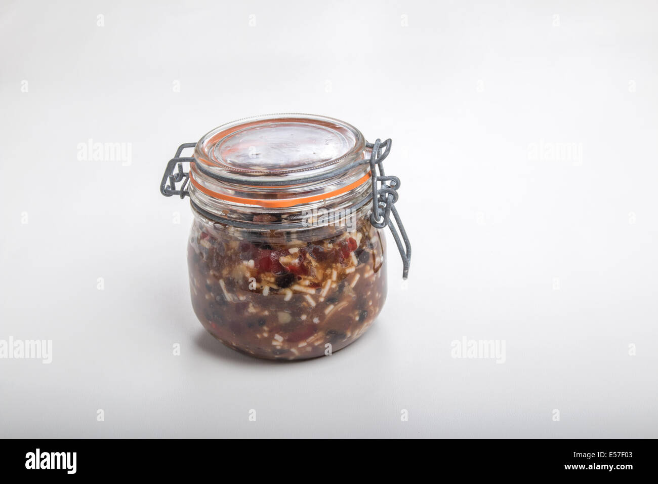 Kilner style jar of mincemeat hires stock photography and images Alamy