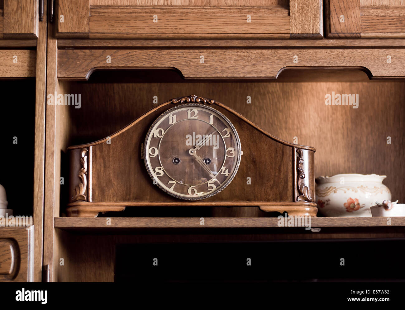 Wooden clock hi-res stock photography and images - Alamy