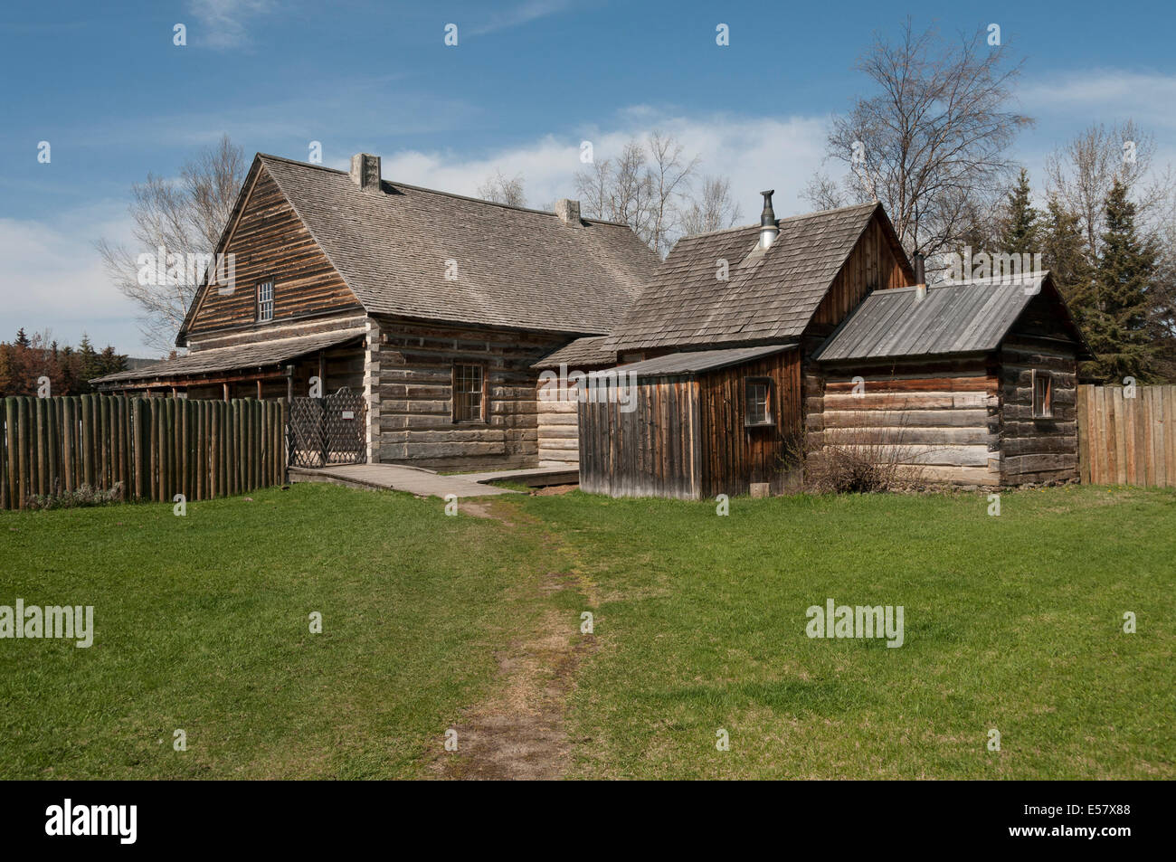 Elk2033475 Canada, British Columbia, Fort St James National Historic