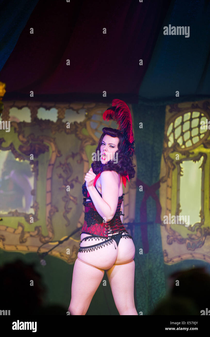 Belle of the burlesque