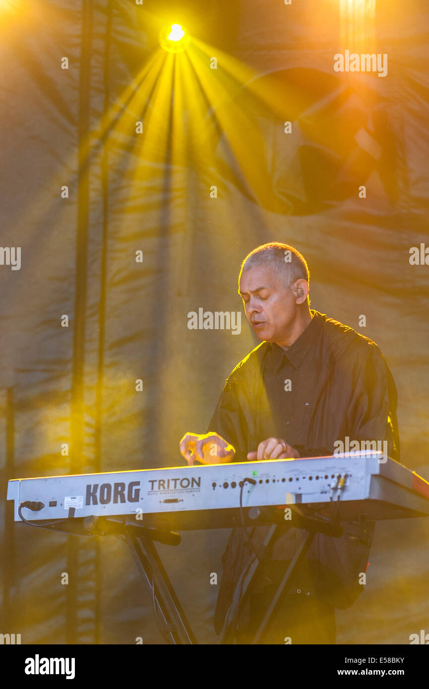 Mickey Virtue, keyboard player from UB40 performing at the Brentwood Festival. Stock Photo