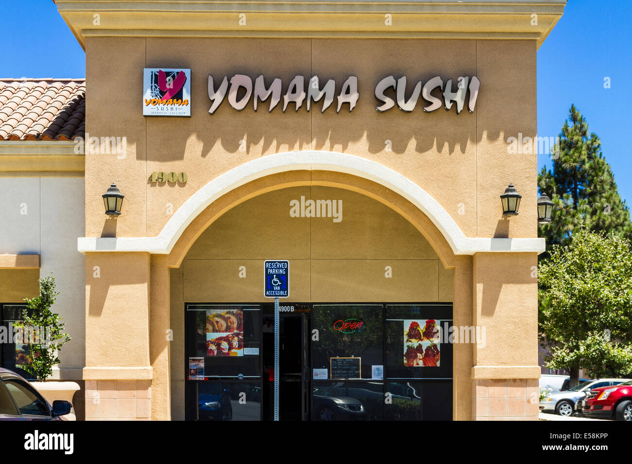 A restaurant called Yomama Sushi in Camarillo California USA Stock
