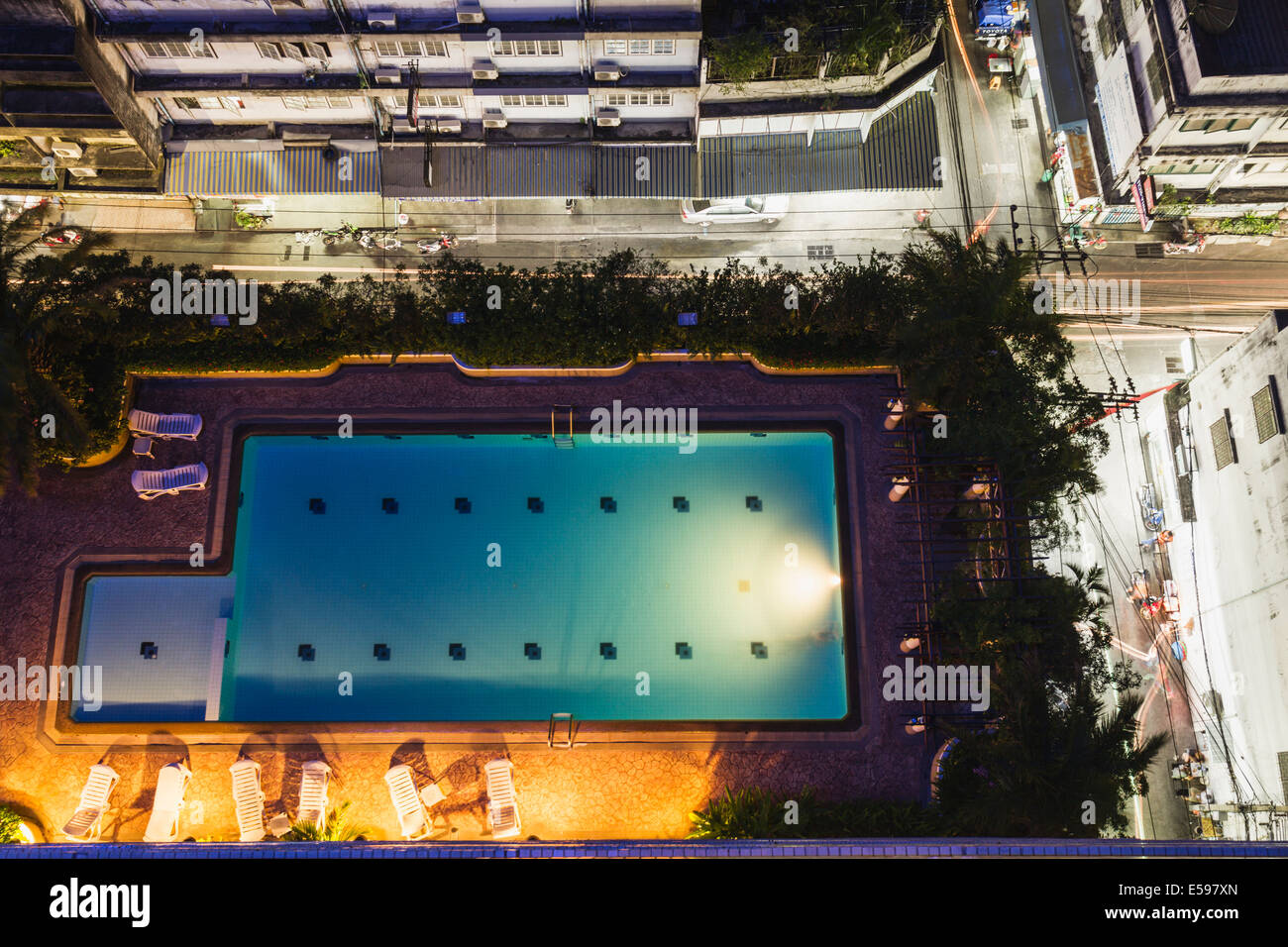 Thailand, Bangkok, aerial view of the streets and swimming pool at night Stock Photo