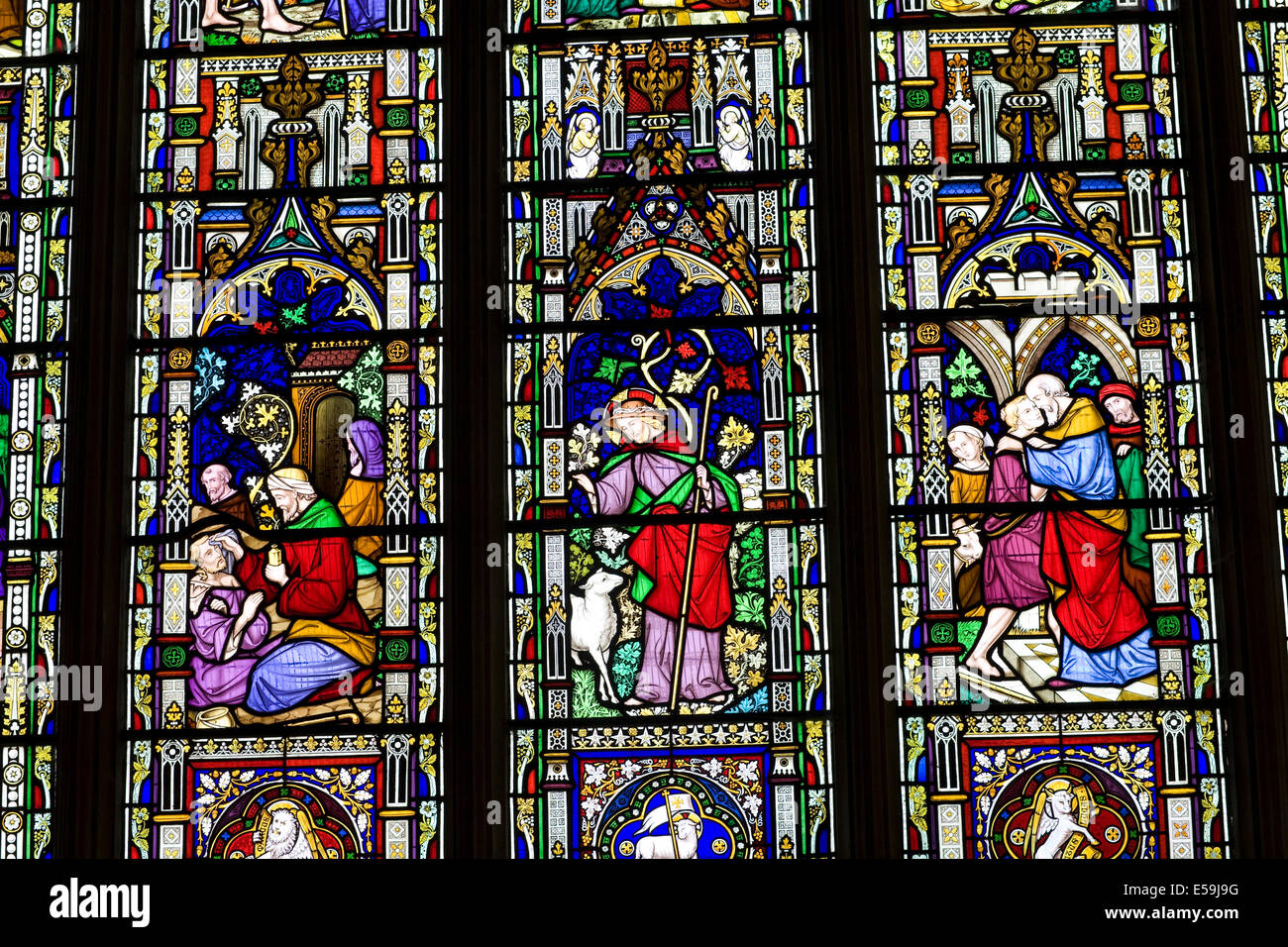 Large stained glass window hires stock photography and images Alamy