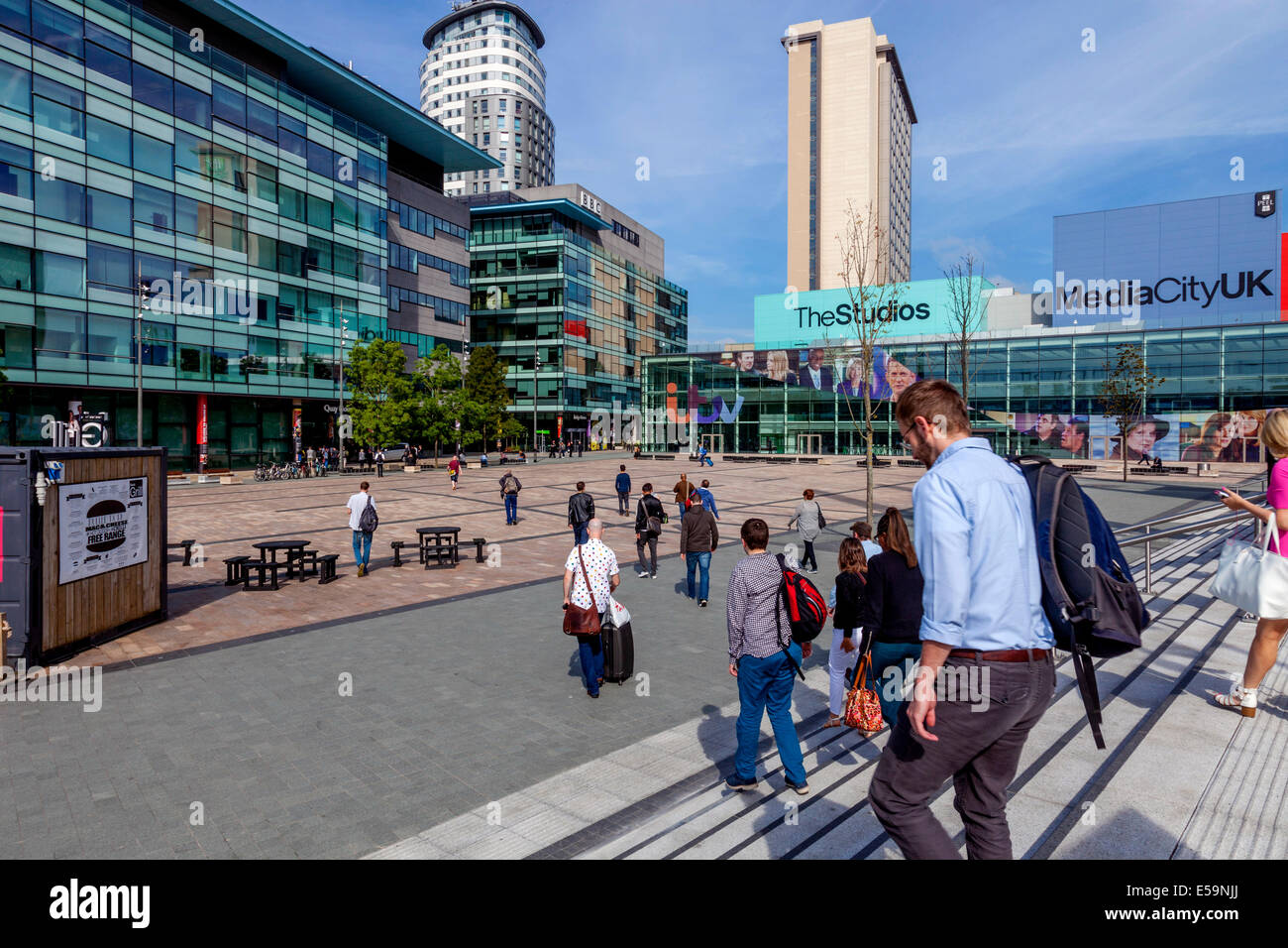 People Arriving For Work, Media City Uk, Salford Quays, Manchester, England Stock Photo