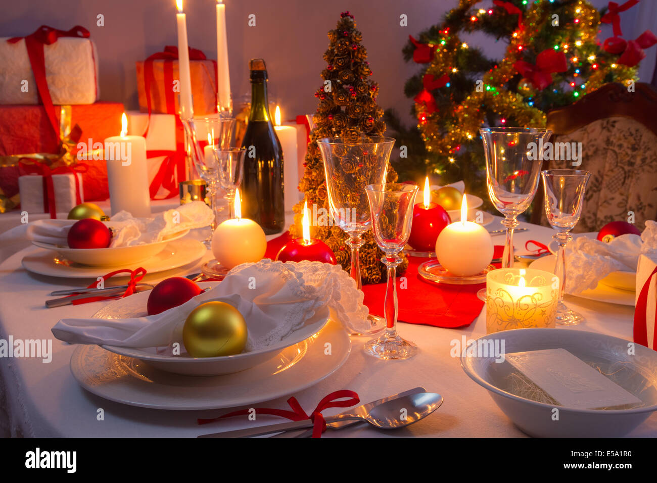 Traditionally set table for Christmas Eve Stock Photo - Alamy