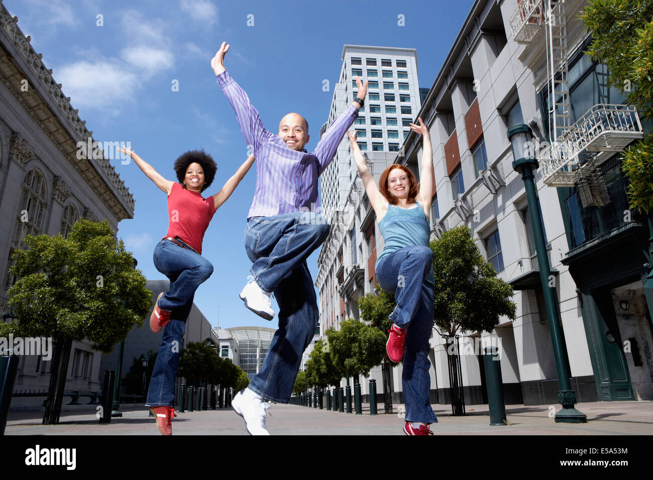 African american men dancing street hi-res stock photography and images ...