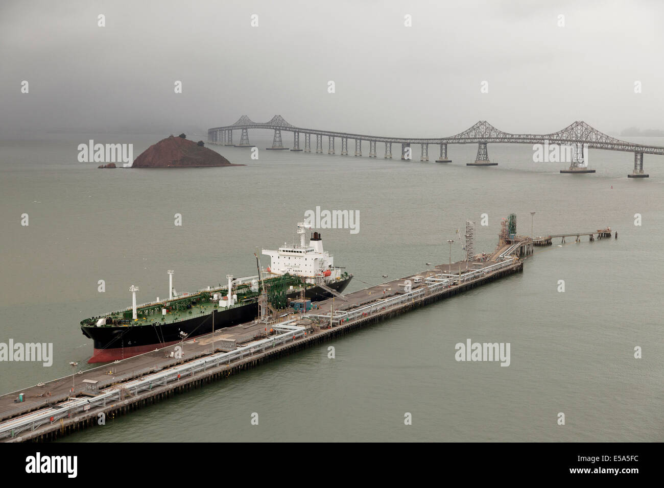 Offloading hi-res stock photography and images - Alamy