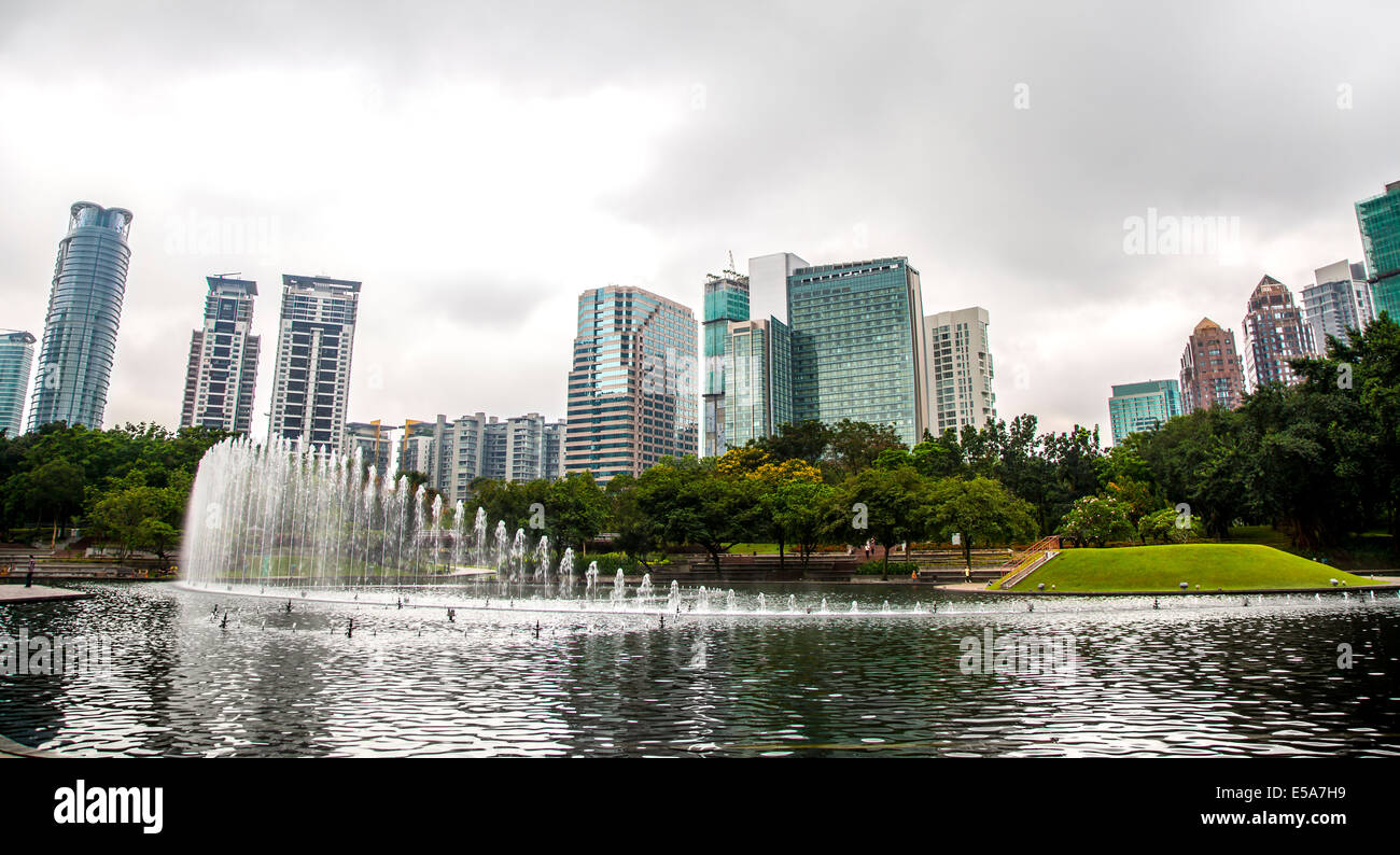Fountain In Lake In Urban Park Kuala Lumpur Federal Territory Of Kuala Lumpur Malaysia Stock Photo Alamy
