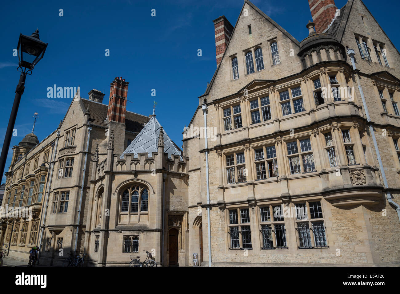 Hertford College in Catte Street, Oxford, England, UK Stock Photo Alamy