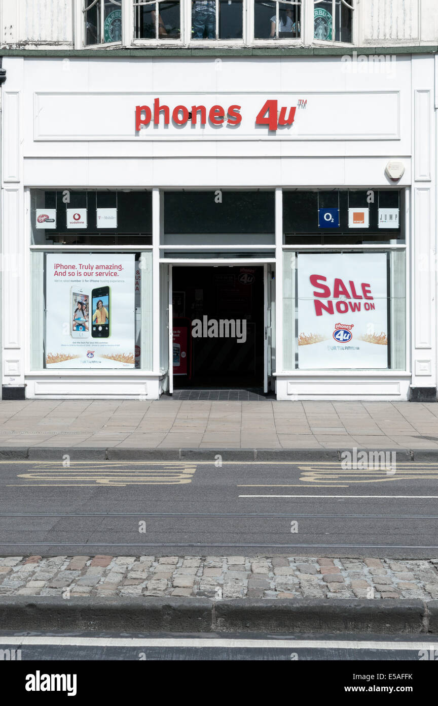 Phones 4u store on Princes Street, Edinburgh Stock Photo Alamy