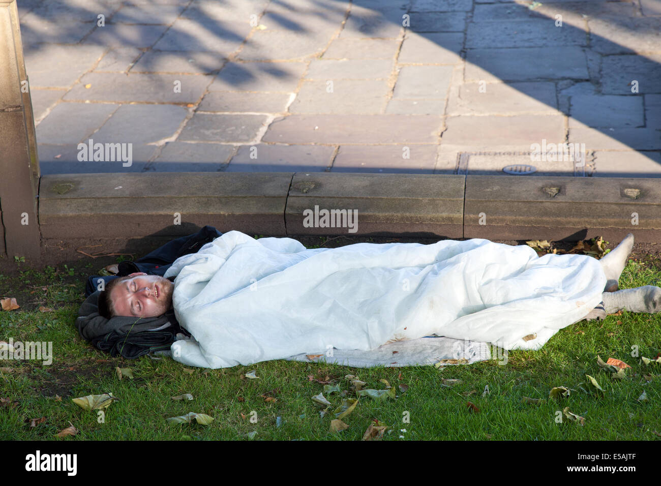 Liverpool rough sleepers hi-res stock photography and images - Alamy