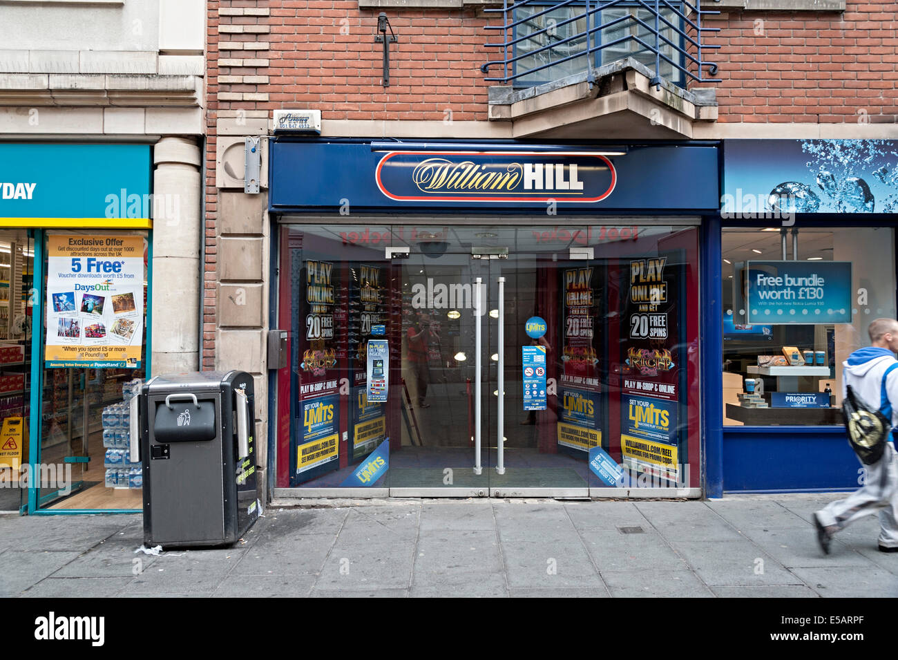 William Hill Bookmaker Shop Uk High Resolution Stock Photography and ...