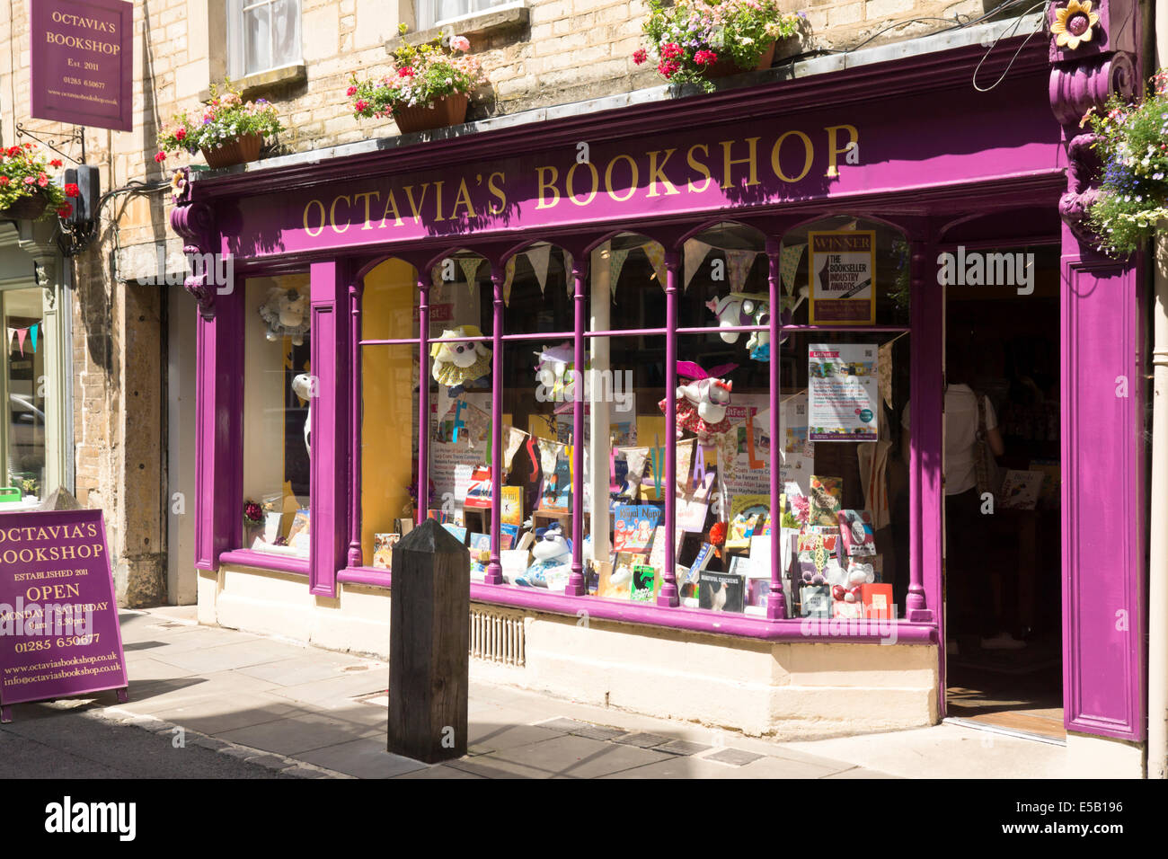 Cirencester, a country town in the Cotswolds Gloucestershire England UK Octavia's Bookshop Stock Photo