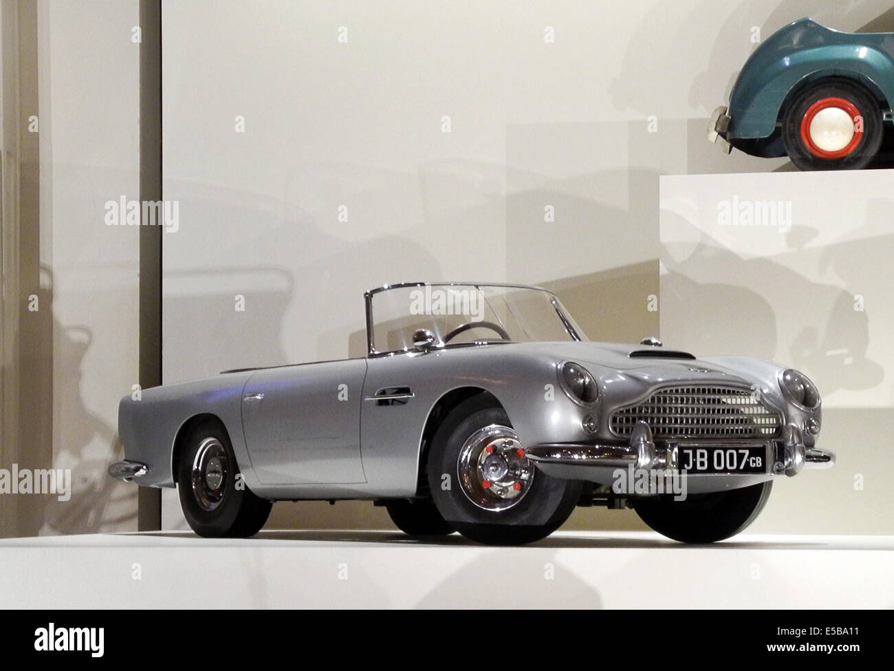 https://c8.alamy.com/comp/E5BA11/london-uk-25th-july-2014-a-miniature-model-of-the-james-bond-cars-E5BA11.jpg