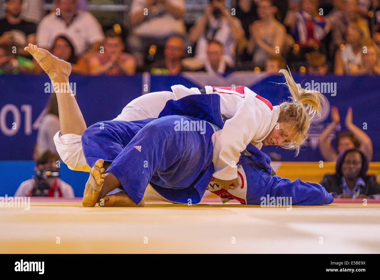 Gemma gibbons judo hi-res stock photography and images