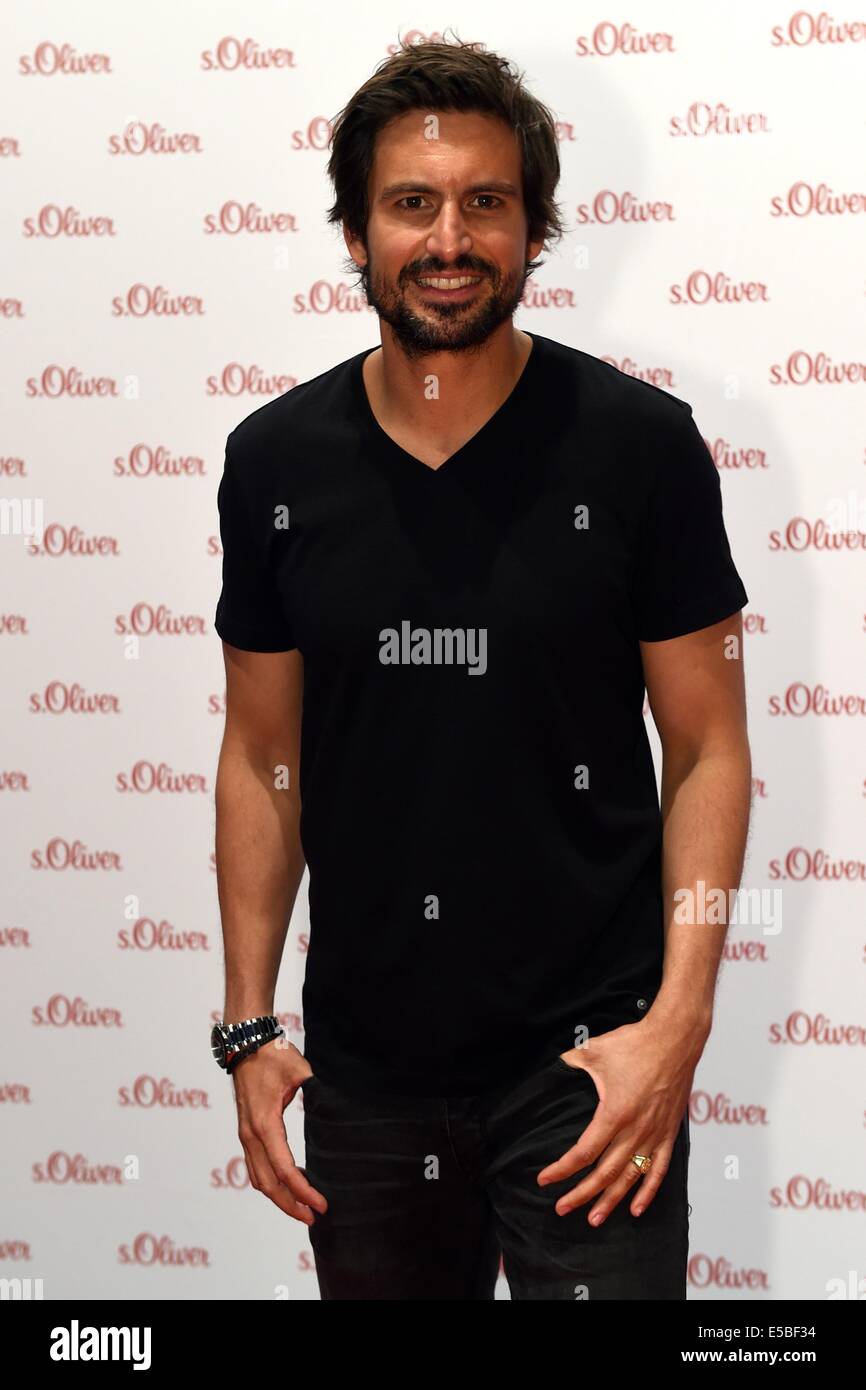 Actor  Tom Beck attends the fashion fair CPD to the show by s.Oliver in Duesseldorf, Germany, 26 July 2014. Photo: Marius Becker/dpa Stock Photo