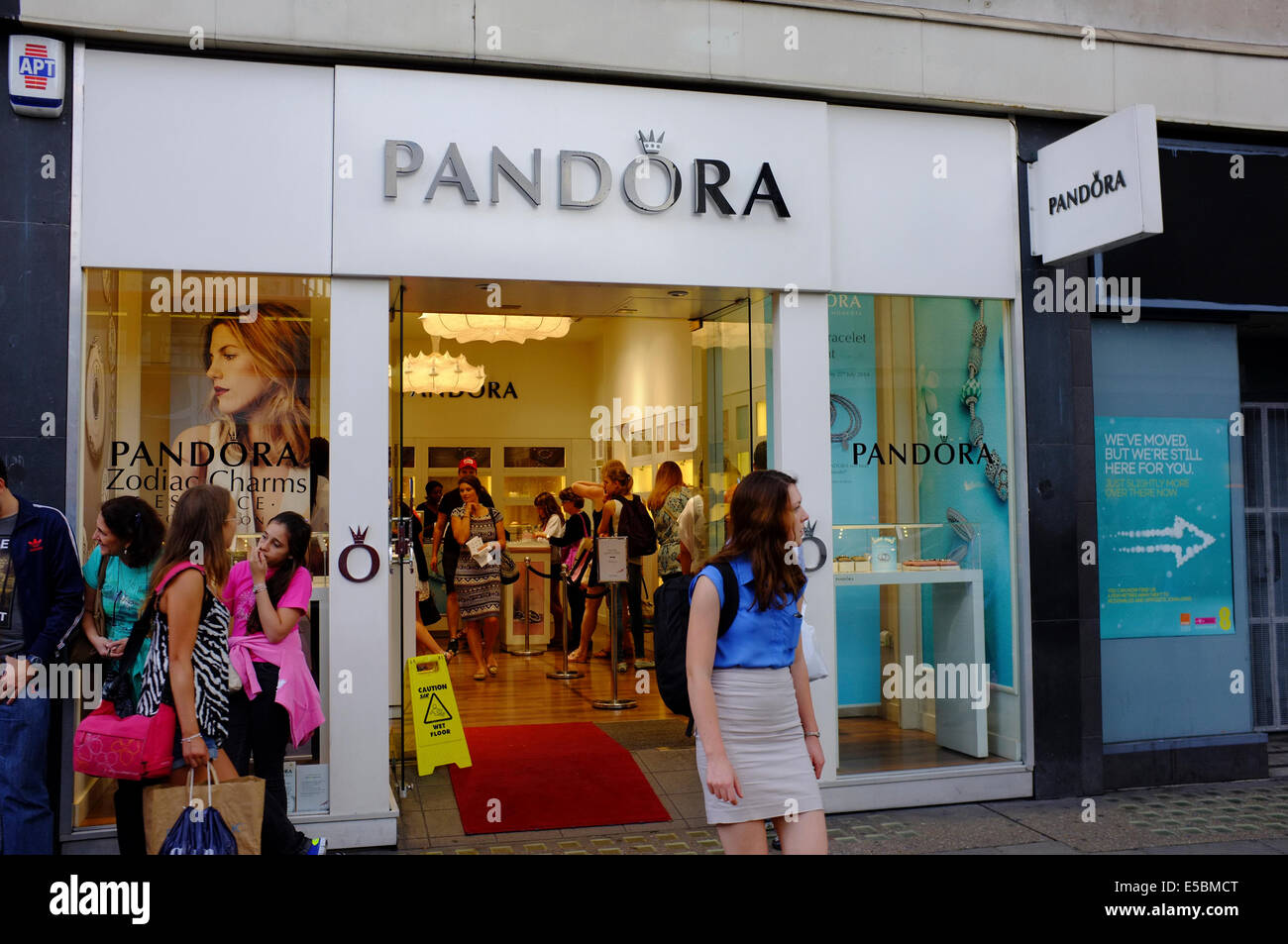PANDORA on Oxford Street, London Stock Photo - Alamy